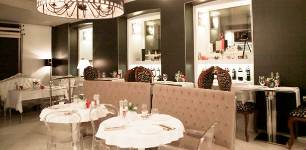 Скидка **до 50%** на все меню и напитки + проведение банкетов в ресторане Charisma Cafe. Москва - kupikupon.ru Скидка **до 50%** на все меню и напитки + проведение банкетов в ресторане Charisma Cafe