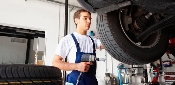 Шиномонтаж и балансировка четырех колес от шиномонтажной мастерской Tiremaster. Быстро и профессионально! **Скидка 73%**. Москва - kupikupon.ru Шиномонтаж и балансировка четырех колес от шиномонтажной мастерской Tiremaster. Быстро и профессионально! **Скидка 73%**