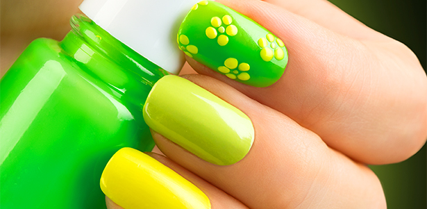 Маникюр и педикюр в технике на выбор, покрытие лаком или Shellac, а также программа «Лечение и восстановление поврежденных ногтей» в студии красоты Rukolla Nail. **Скидка до 90%**. Москва - kupikupon.ru Маникюр и педикюр в технике на выбор, покрытие лаком или Shellac, а также программа «Лечение и восстановление поврежденных ногтей» в студии красоты Rukolla Nail. **Скидка до 90%**
