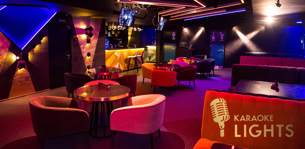 Любые блюда и напитки в клубе Karaoke Lights: брускетта с креветками, стейк из говядины с овощами, бургер с курицей и беконом и не только! **Скидка 30%**. Москва - kupikupon.ru Любые блюда и напитки в клубе Karaoke Lights: брускетта с креветками, стейк из говядины с овощами, бургер с курицей и беконом и не только! **Скидка 30%**