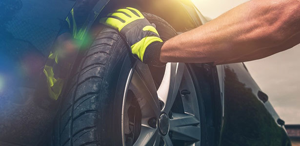 Шиномонтаж и балансировка колес от R13 до R20 в автосервисе SERVISavtoKRD. **Скидка 50%**. Краснодар - kupikupon.ru Шиномонтаж и балансировка колес от R13 до R20 в автосервисе SERVISavtoKRD. **Скидка 50%**