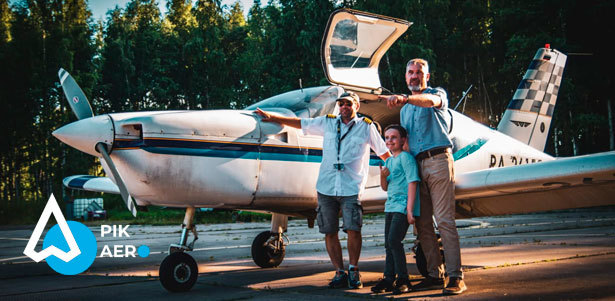 Полет на самолете Cessna-172 над Санкт-Петербургом и Финским заливом от компании PikAero. **Скидка 50%**. Санкт-Петербург - kupikupon.ru Полет на самолете Cessna-172 над Санкт-Петербургом и Финским заливом от компании PikAero. **Скидка 50%**