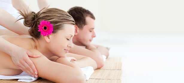 Расслабляющая SPA-аромапрограмма для двоих, знакомство с коллекцией натуральных эфирных масел + создание индивидуального аромата за 1500р.!. Москва - kupikupon.ru Расслабляющая SPA-аромапрограмма для двоих, знакомство с коллекцией натуральных эфирных масел + создание индивидуального аромата за 1500р.!
