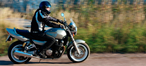 Пробное занятие или обучение вождению мотоцикла в мотошколе MotoChoice. Практические и теоретические занятия, информационное сопровождение в ГИБДД, помощь при получении прав + бонусы. **Скидка до 67%**. Санкт-Петербург - kupikupon.ru Пробное занятие или обучение вождению мотоцикла в мотошколе MotoChoice. Практические и теоретические занятия, информационное сопровождение в ГИБДД, помощь при получении прав + бонусы. **Скидка до 67%**