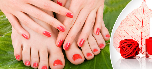 Классический или европейский маникюр и классический педикюр + покрытие Shellac в салоне красоты «Делюкс». **Скидка до 77%**. Москва - kupikupon.ru Классический или европейский маникюр и классический педикюр + покрытие Shellac в салоне красоты «Делюкс». **Скидка до 77%**