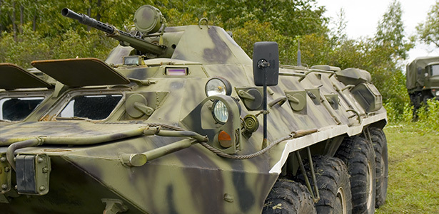 Поездка на БМП-1 и экскурсия в музей бронетанковой техники для 1, 2 или 4 человек от компании «Воентур-м». **Скидка 50%** . Москва - kupikupon.ru Поездка на БМП-1 и экскурсия в музей бронетанковой техники для 1, 2 или 4 человек от компании «Воентур-м». **Скидка 50%**