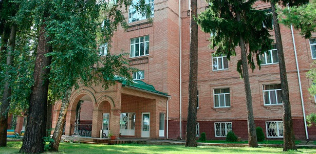2 или 3 дня для двоих в пансионате «Малаховка»: проживание, 3-разовое питание, тренажерный зал, детская комната, прокат спортинвентаря, Wi-Fi, парковка и многое другое! **Скидка до 47%**
. Москва - kupikupon.ru 2 или 3 дня для двоих в пансионате «Малаховка»: проживание, 3-разовое питание, тренажерный зал, детская комната, прокат спортинвентаря, Wi-Fi, парковка и многое другое! **Скидка до 47%**