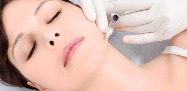 Увеличение губ и коррекция носогубных складок препаратами Surgiderm XP30 или Juvederm Ultra 4, инъекции ботокса и биоревитализация лица и шеи в медицинском центре «Контурная пластика лица». **Скидка до 80%**. Москва - kupikupon.ru Увеличение губ и коррекция носогубных складок препаратами Surgiderm XP30 или Juvederm Ultra 4, инъекции ботокса и биоревитализация лица и шеи в медицинском центре «Контурная пластика лица». **Скидка до 80%**