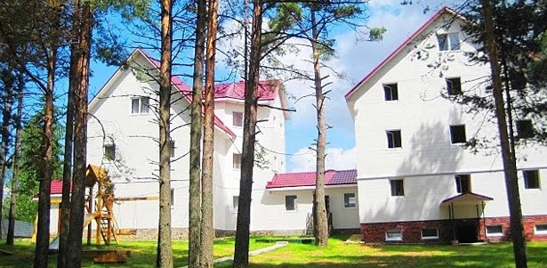 Проживание для двоих или троих в гостевом доме «Катерина» на берегу озера Селигер. **Скидка до 52%**. Москва - kupikupon.ru Проживание для двоих или троих в гостевом доме «Катерина» на берегу озера Селигер. **Скидка до 52%**