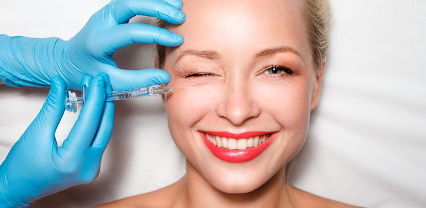 10, 20 или 30 единиц препарата Botox от компании Allergan в центре красоты и здоровья «Гранд Парк». **Скидка до 80%**. Москва - kupikupon.ru 10, 20 или 30 единиц препарата Botox от компании Allergan в центре красоты и здоровья «Гранд Парк». **Скидка до 80%**