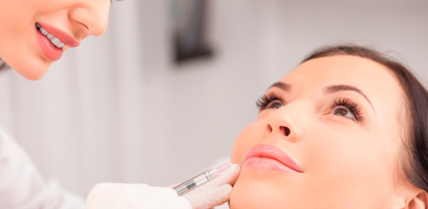 Увеличение и моделирование губ, инъекционная биоревитализация и мезотерапия, тредлифтинг 3D-мезонитями в медицинском центре «Лаборатория здоровья». **Скидка до 86%**