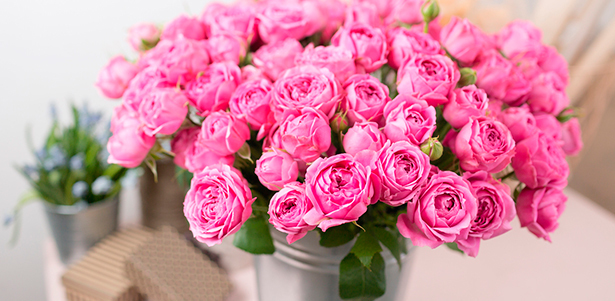 Букеты роз и тюльпанов + красочные тюльпаны в шляпных коробках в салоне цветов «Цветули». Доставка или самовывоз! **Скидка до 70%**