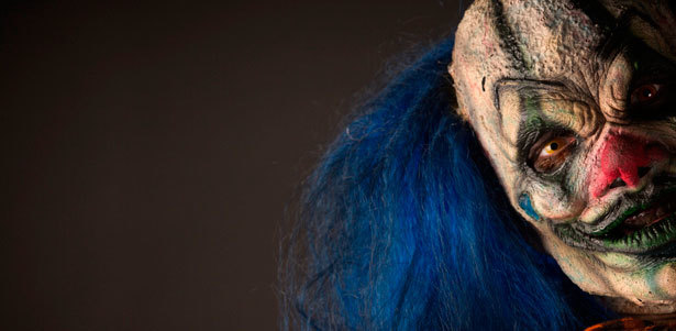 Участие в квесте «Проклятие монахини», «Полтергейст», «Клоунада», «Не дыши», «Хоррор», «На помощь», «Зеркала» или «Треш» от сети студий Dream Quest. **Скидка до 80%**