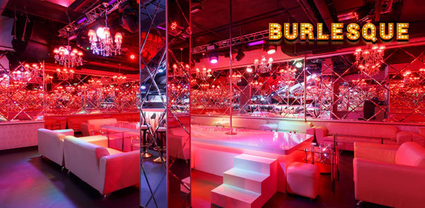 Отдых в мужском баре Burlesque: напитки, танцы и море позитива! **Скидка до 75%**