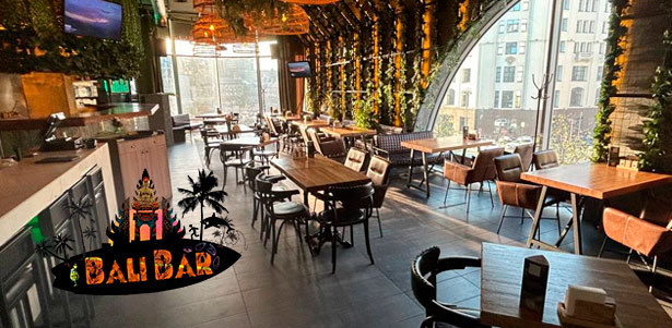 Все меню кухни и напитки в ресторане Bali Bar: татаки с тунцом, тыквенный суп, спагетти с чернилами каракатицы, дорадо на гриле и многое другое. **Скидка 30%**