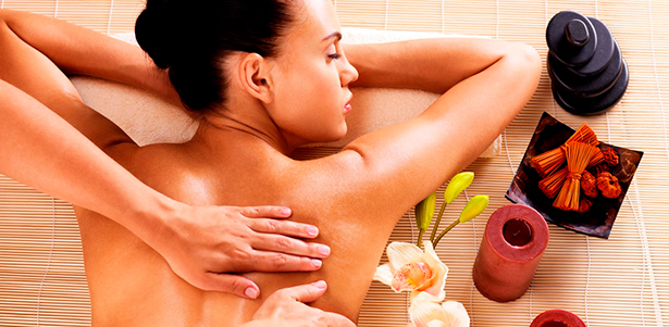 Спа-программы «Искушение», «Океан желаний», «Тайна Афродиты» или день красоты «Гармония», «Божественное наслаждение», «Шоколадная фантазия» и другие в спа-салоне Healthy Joy. **Скидка до 66%**